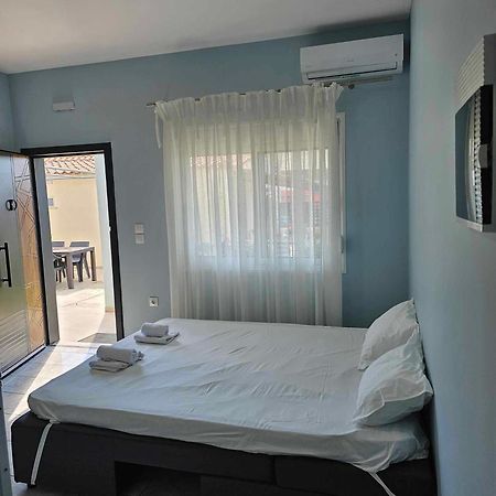 Efi Apartments Fanarion Exterior photo